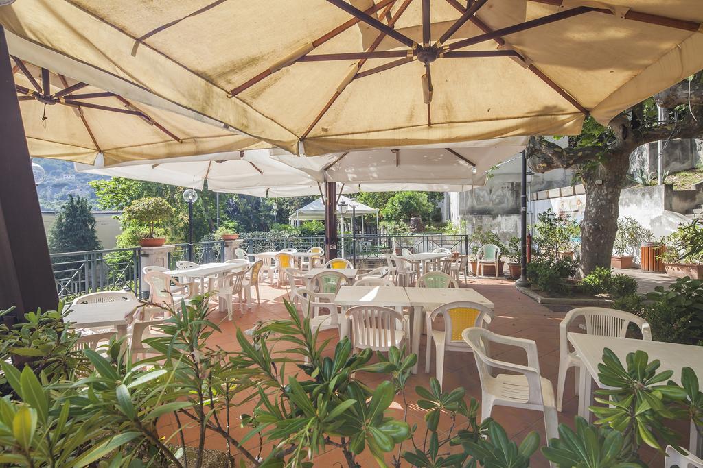 B&B La Contessa Salerno Luaran gambar