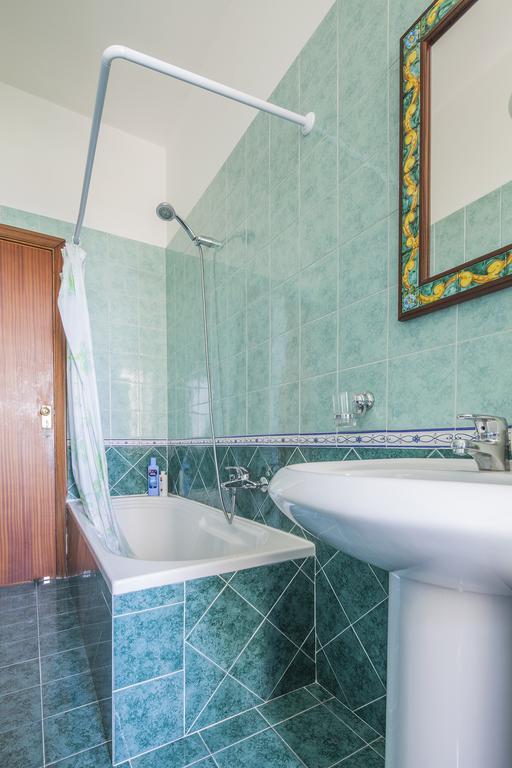 B&B La Contessa Salerno Luaran gambar