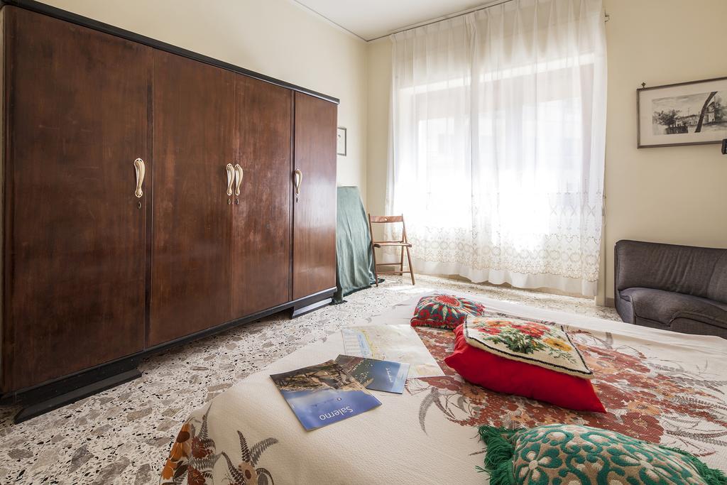 B&B La Contessa Salerno Bilik gambar